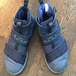 Nike Lebron James solider ten